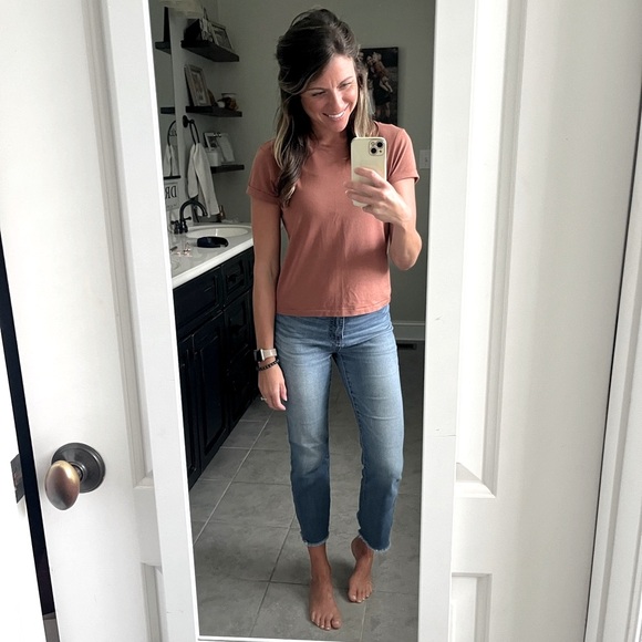 Meet your Posher, Valen - Picture 1 of 1